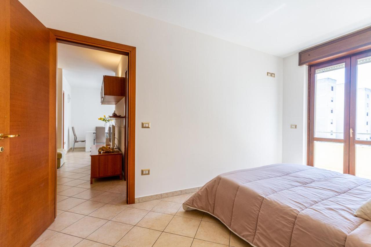 Roomy With Terrace & Parking Apartment *