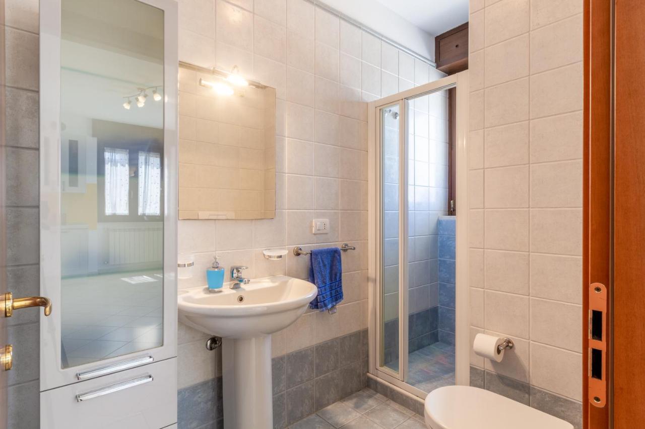 Roomy With Terrace & Parking Apartment *