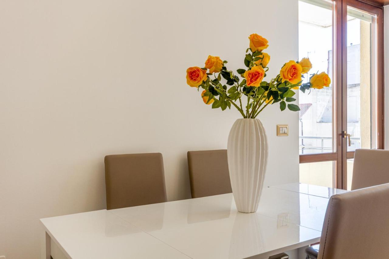 Apartment Roomy With Terrace & Parking Lecce